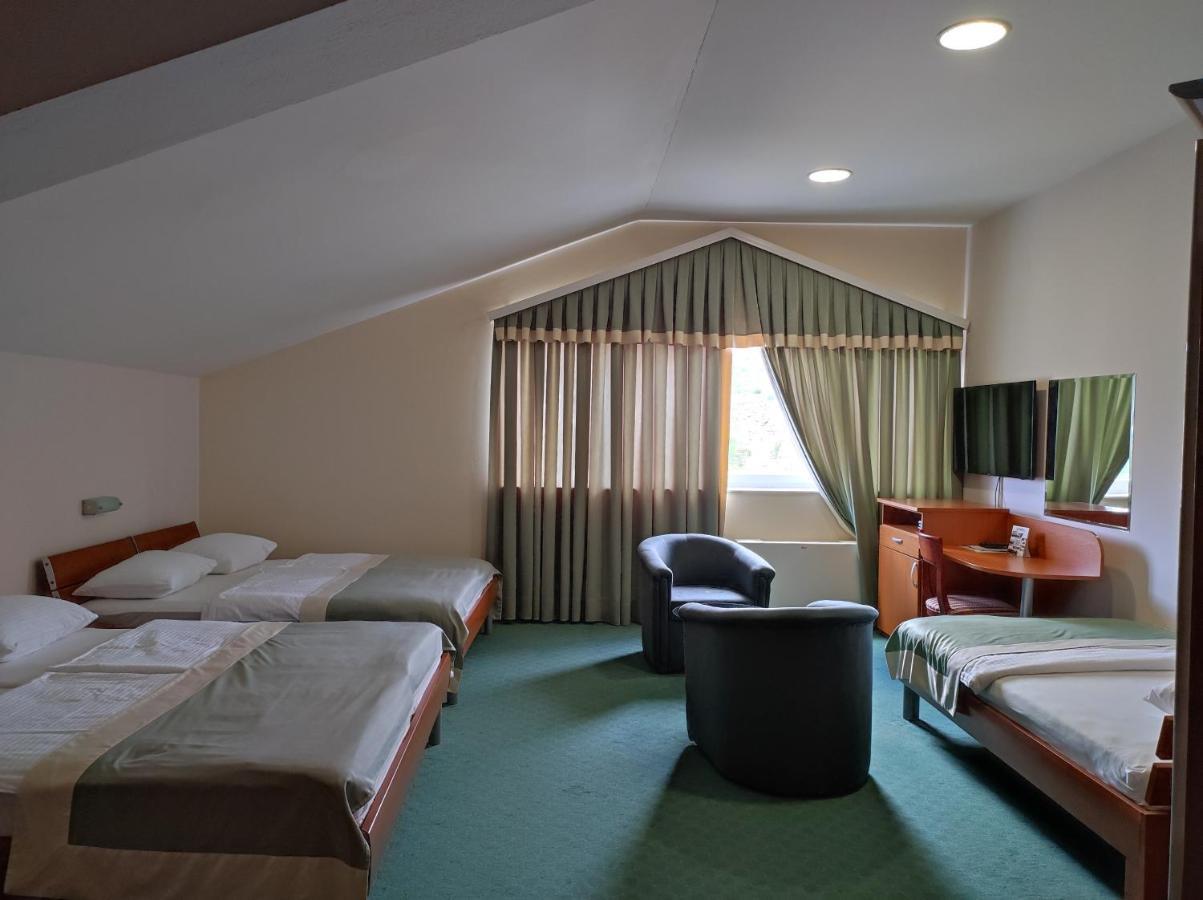 Hotel Bacchus Livno Zewnętrze zdjęcie