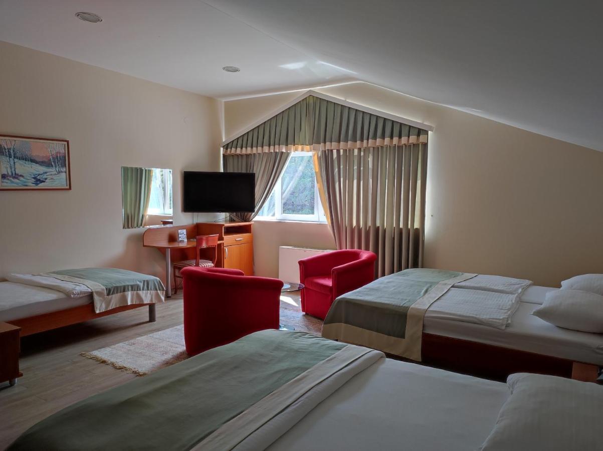Hotel Bacchus Livno Zewnętrze zdjęcie