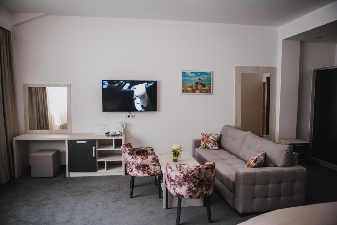 Hotel Bacchus Livno Zewnętrze zdjęcie